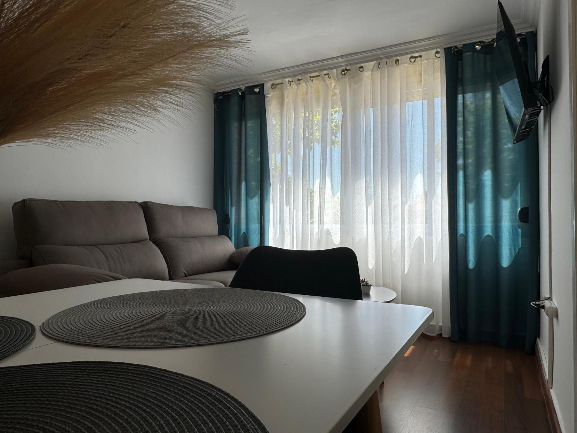 Apartamento Alarcon En Zona Av Espana - Hospital Albacete Exterior photo
