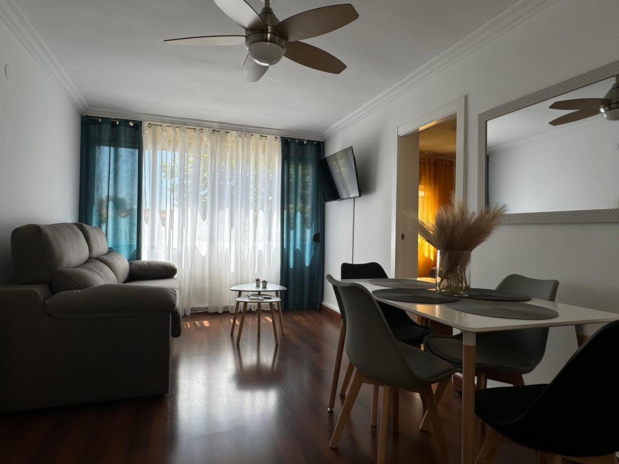 Apartamento Alarcon En Zona Av Espana - Hospital Albacete Exterior photo